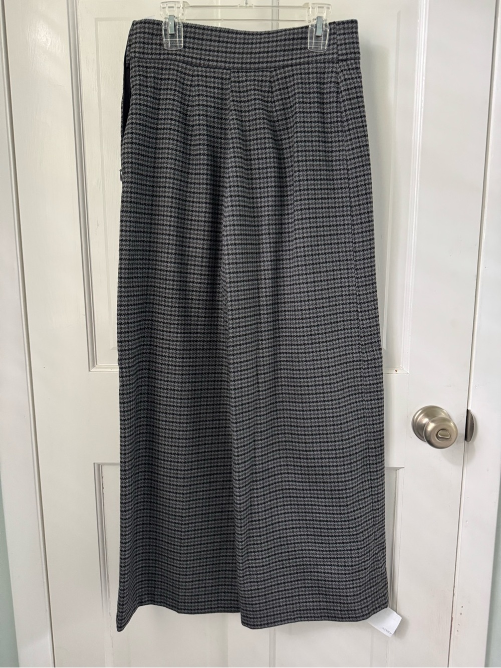 Zara Wide Leg Pants in Black and Gray Houndstooth - Picture 3 of 4